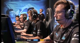 退役转型：多名选手转型教练，延续电竞生涯