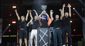 解说经典：“他就像个刺客！万军丛中取敌将首级，这太疯狂了！”